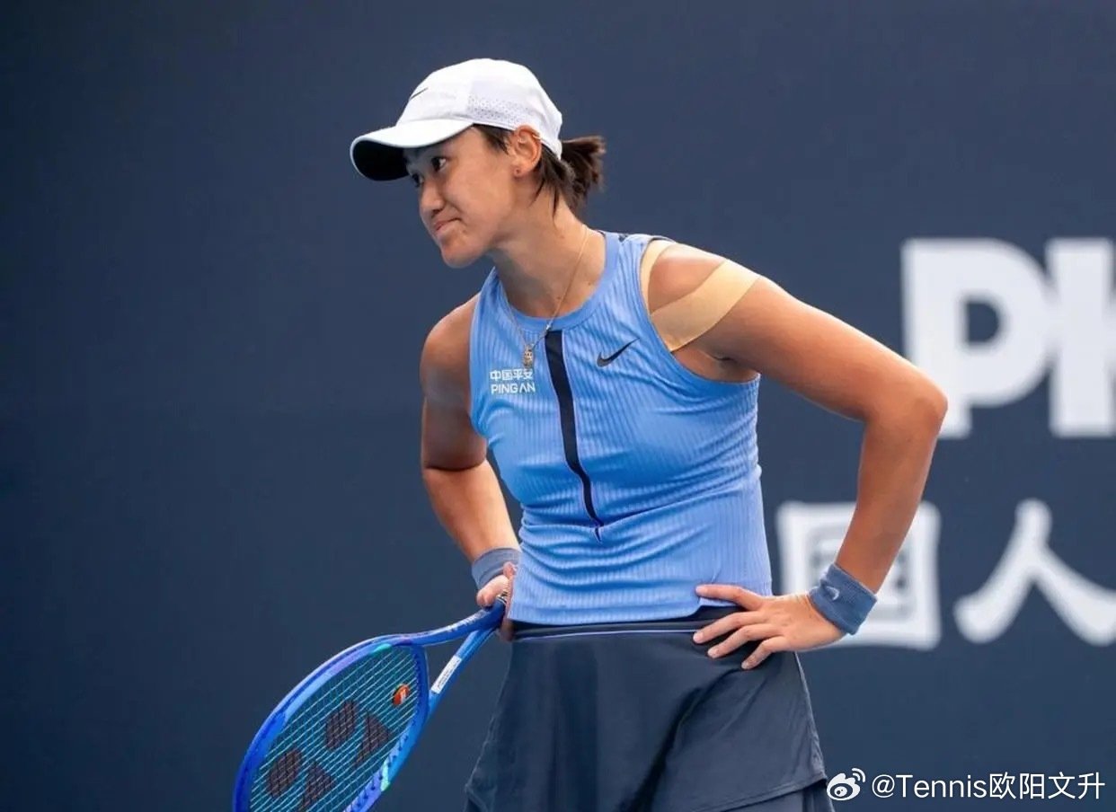 🔵#美网2026# 女单正赛首轮，
❌🇨🇳王曦雨2-6/3-6负于【8】🇵🇱斯瓦泰克
止步首轮

交手记录改写成0-3

#王曦雨止步美网首轮#丨#美网[超话]# ​