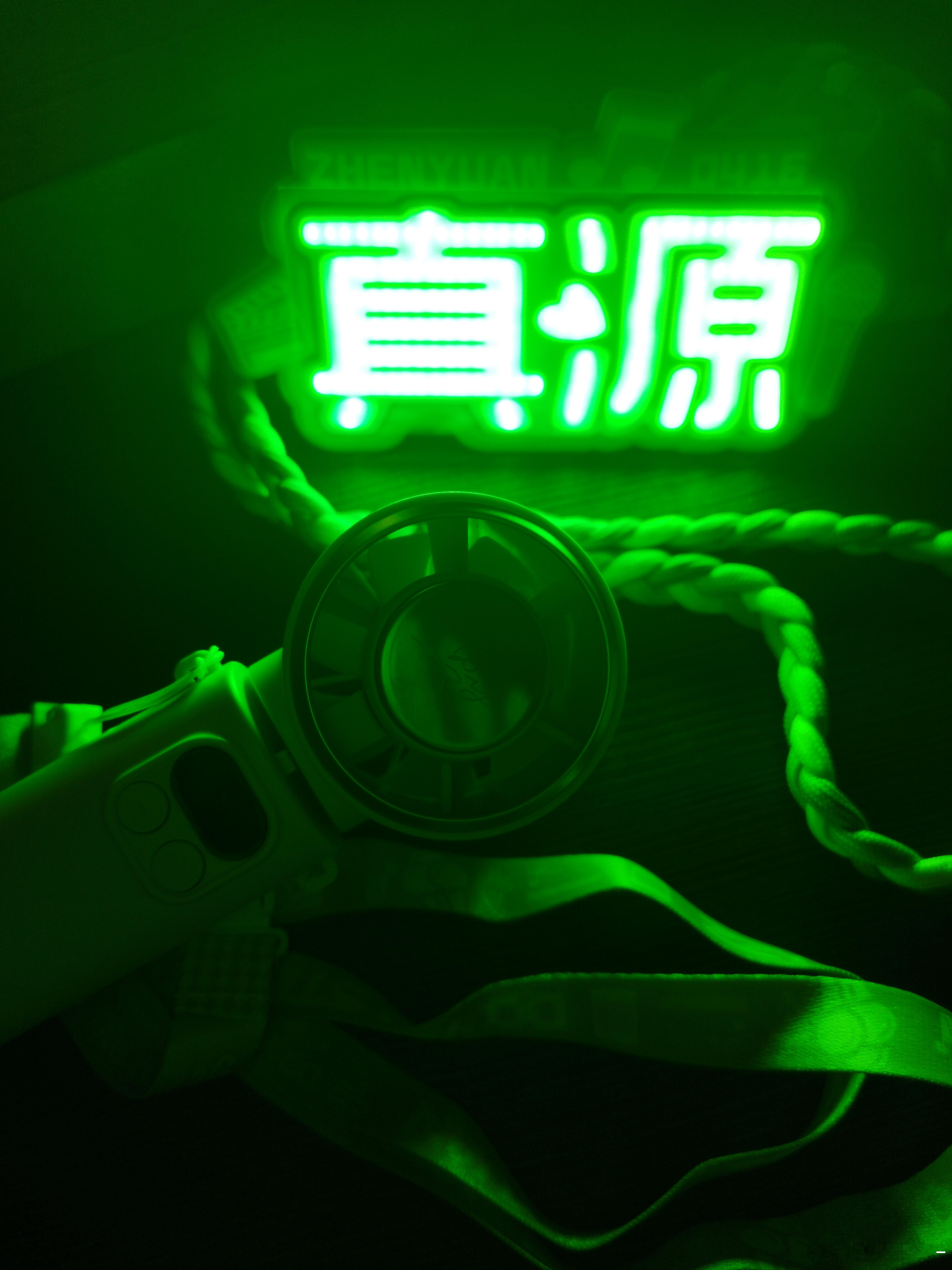 绿绿的很安心，期待俺的小绿伞[鼓掌] ​​​