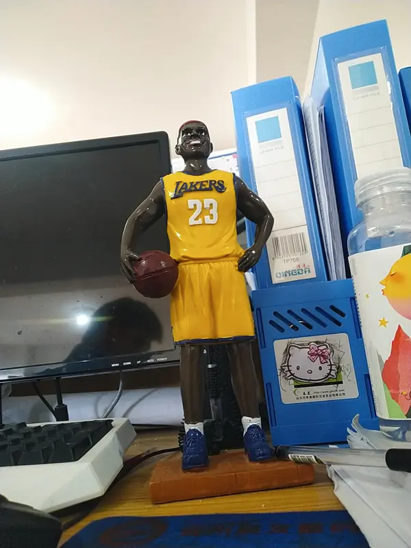 湖人今年夺冠概率不大。BBR最新模型显示，湖人夺冠概率仅0.2%。从现...