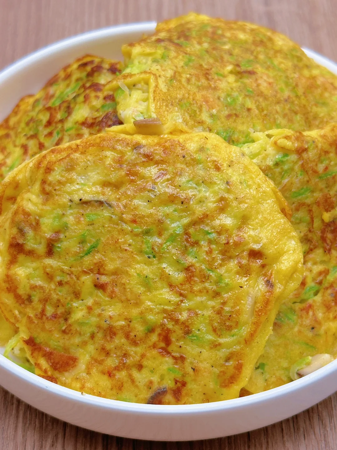 这个鸡蛋饼也太好吃了，一个饼才20大卡😋