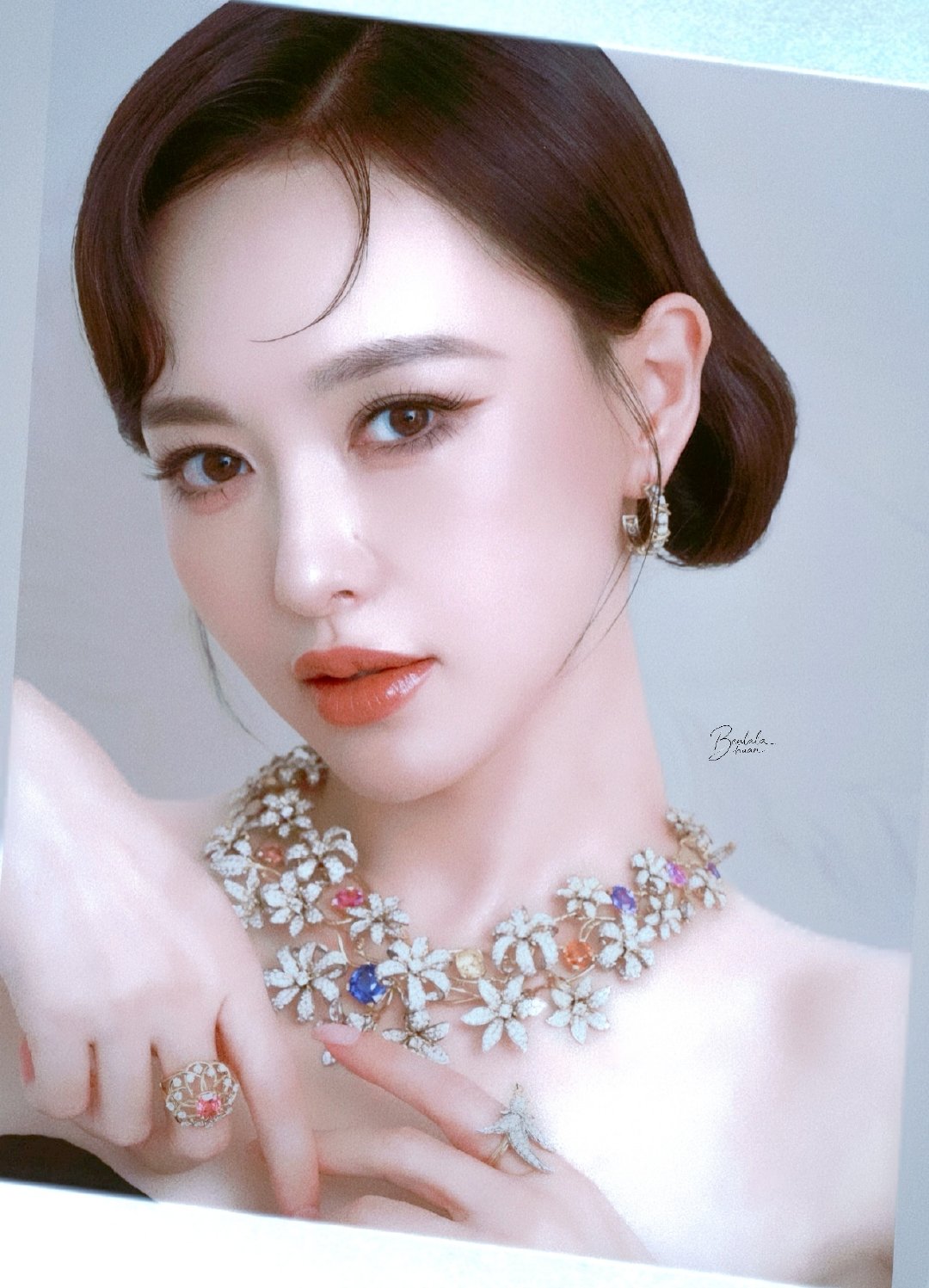 #tiffany请到了真正的妈妈级别# 

温柔贵气的大地系mama ​​​