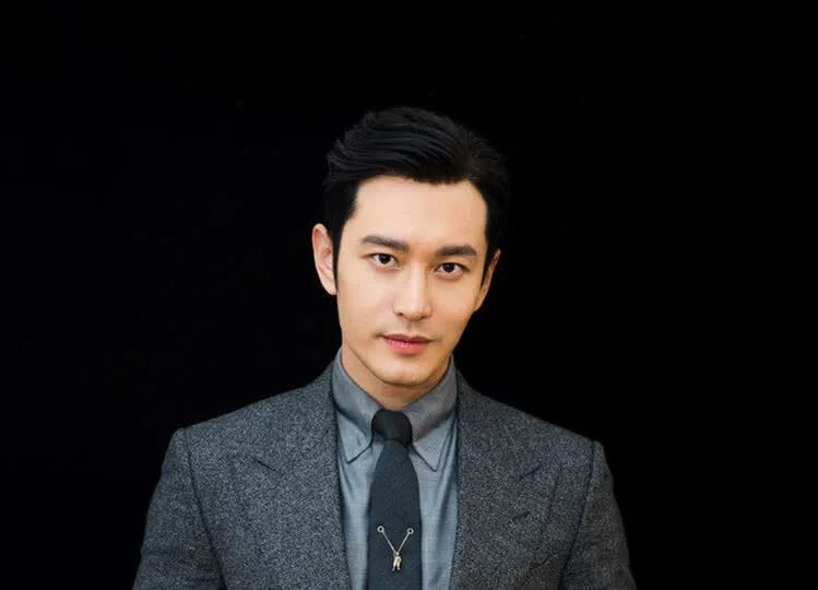 据长鑫招股书，本次发行前，招银云亭持股比例为1.58%。在招银云亭的合...