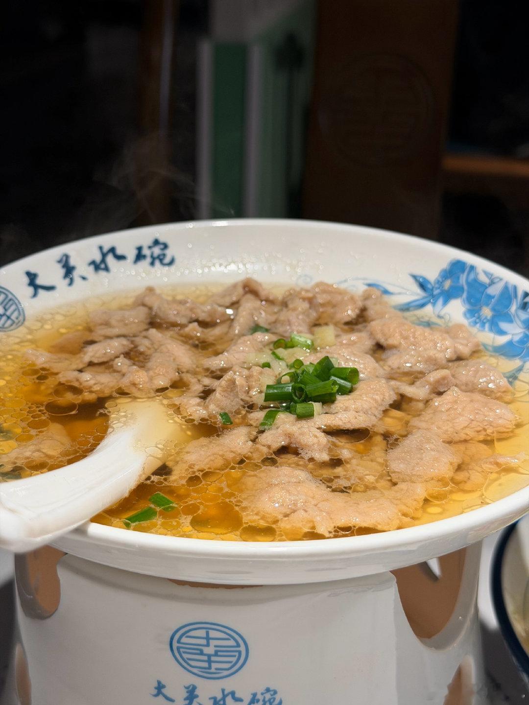 [柯基]合肥物价真低啊46块钱套餐，还送份西瓜🍉等我亏光就能落叶归根开躺了（仅个人选择不代表生活建议） ​
