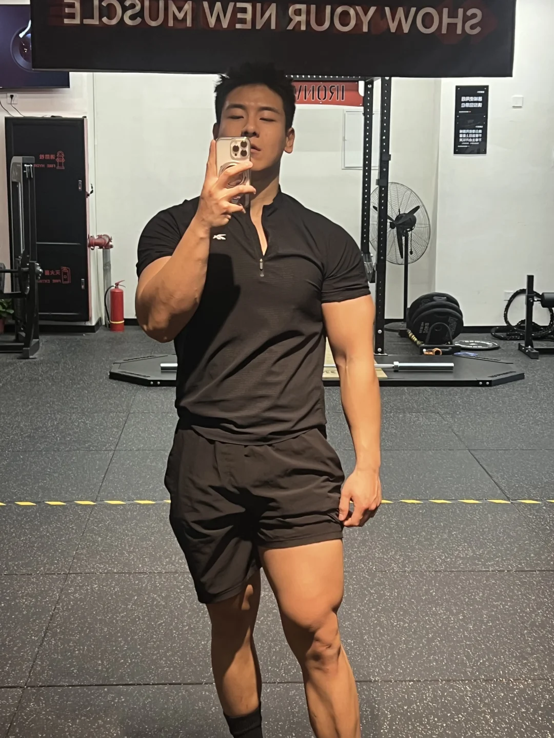 都说我可爱，我不服，明明走的是冷峻帅哥路线