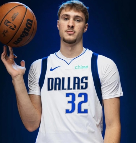 NBA年度最佳新秀正式出炉， 独行侠状元秀弗拉格当选， 此前东77也拿...