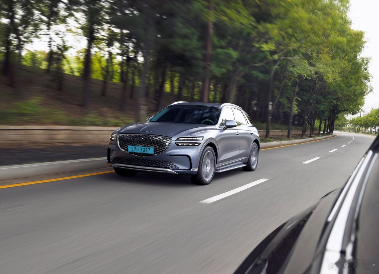 【捷尼赛思推出2027 款 GV60、GV70 电动化年款车型】  捷...