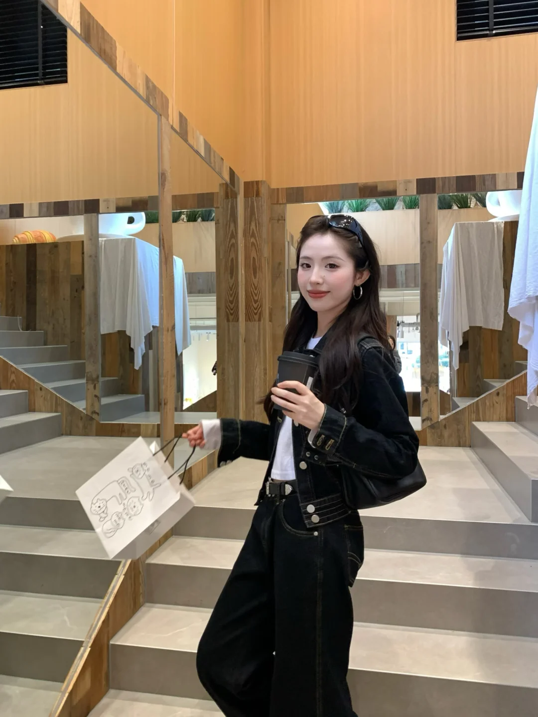 Denim Girl🫐🤠🐈