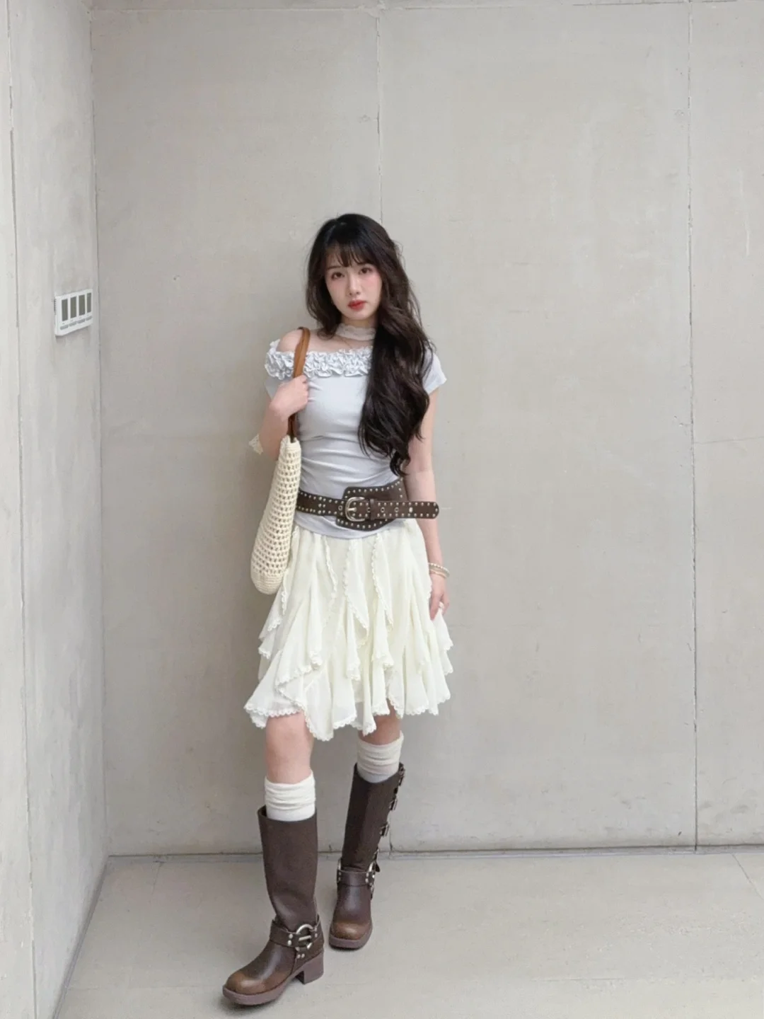 好美好美的花瓣一字肩！！