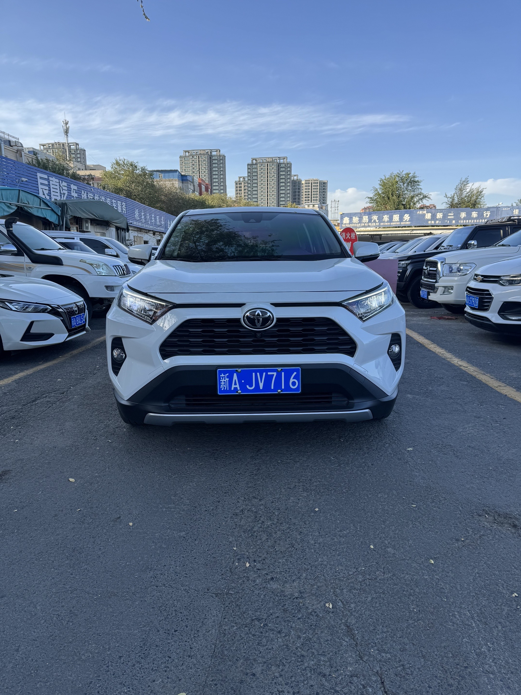 丰田荣放rav4