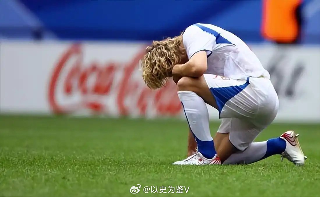 刚刚捷克🇨🇿1：2输给了韩国🇰🇷 其实捷克队的历史很有意思，这...