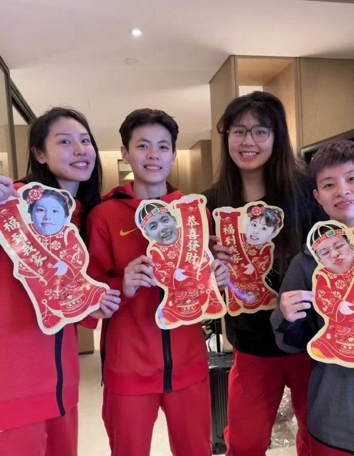 奥运女篮资格赛，中国女篮105-69大胜波多黎各女篮。中国女篮最终排名...