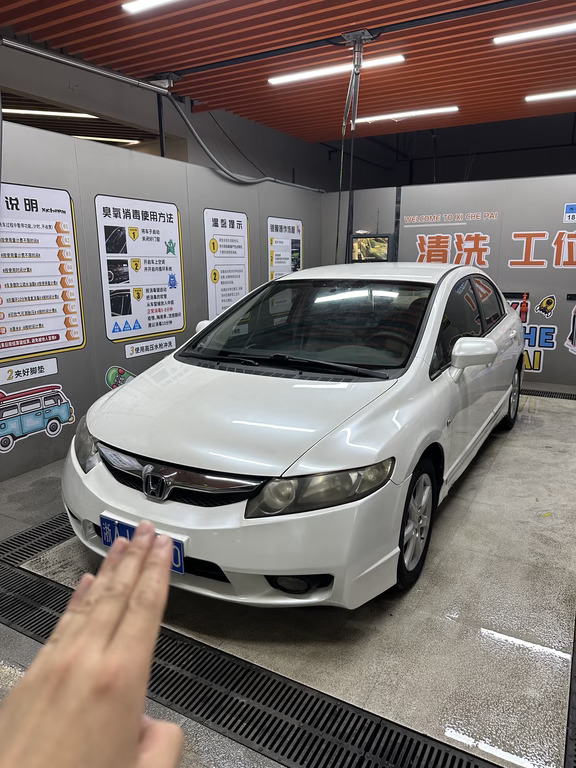 二手车失业后可以去当洗车工