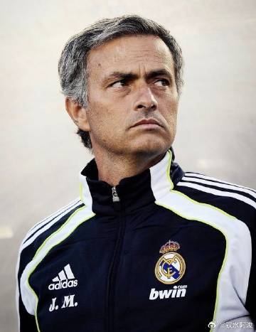 穆里尼奥这次极有可能静默重返皇马了。他褪去了张扬，却坚守了底气，足坛媒...