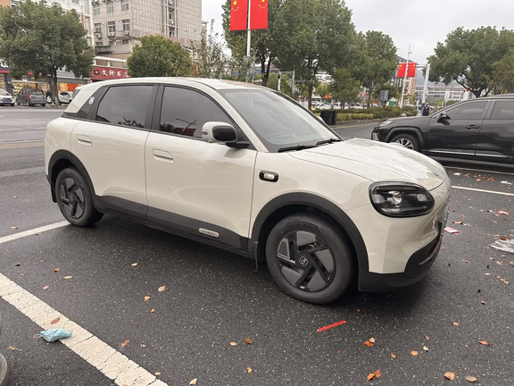 同是满电，续航差十几公里？原来是这个设置