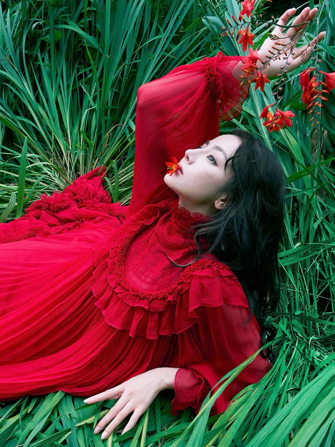 热巴的首张VOGUE单人封面🌷好美的Dior女郎