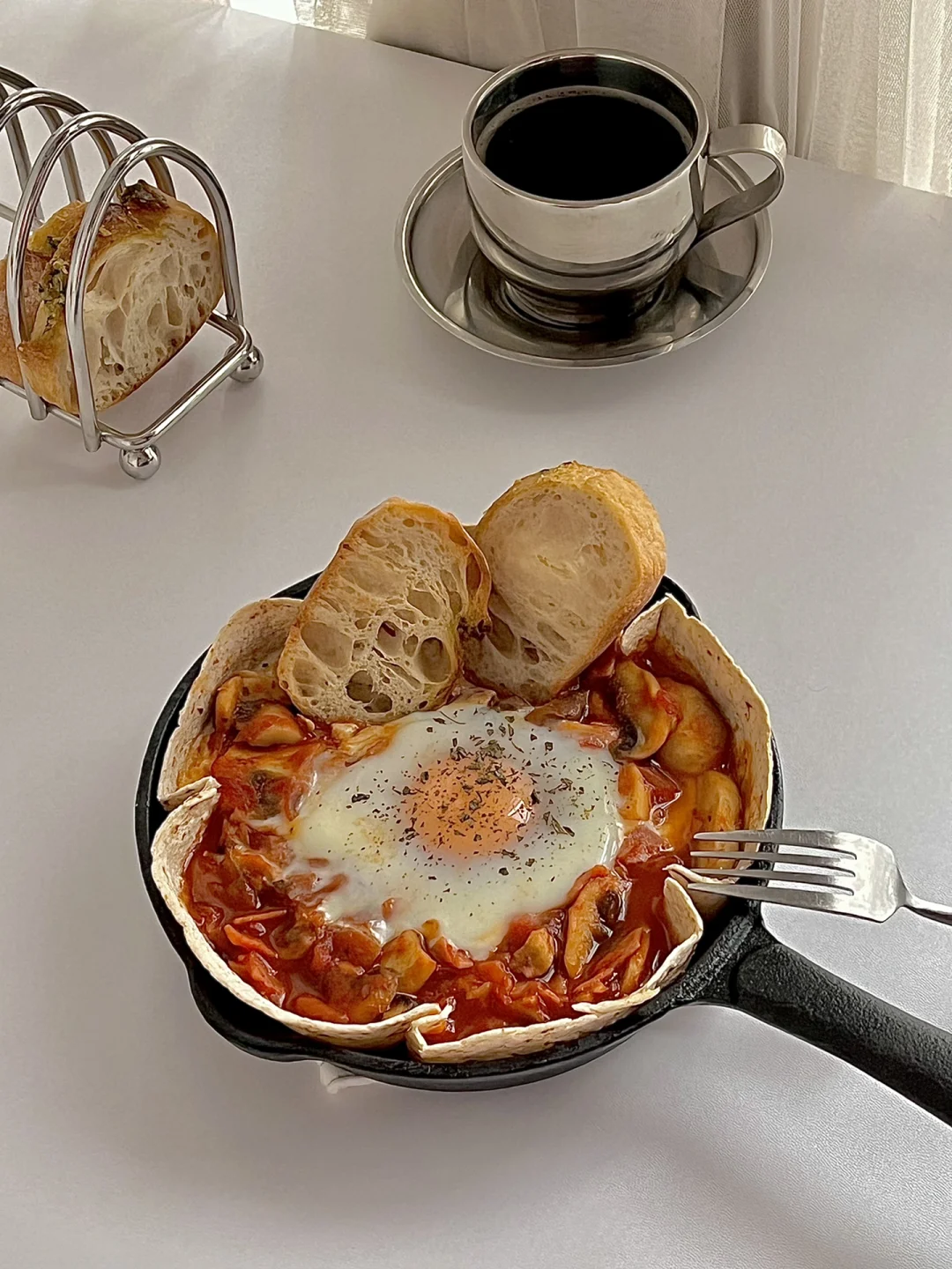 ☀️工作日早餐｜低卡全麦饼北非蛋配法棍😋