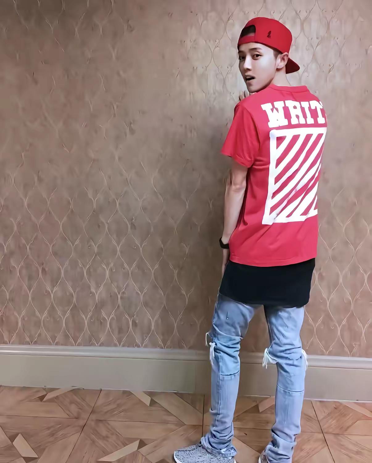 说不上来的感觉，那称之为帅。早期鹿晗高街 鹿晗ootd