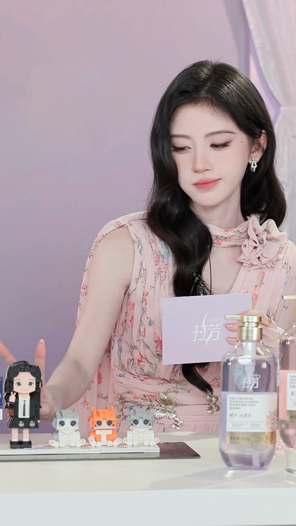 #鞠婧祎随随便便就出神图了#可爱呀小宝宝 ​