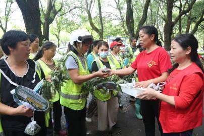 山水与烟火粽叶飘香，龙舟竞渡。2026年端午小长假已经结束，恰逢高考落...