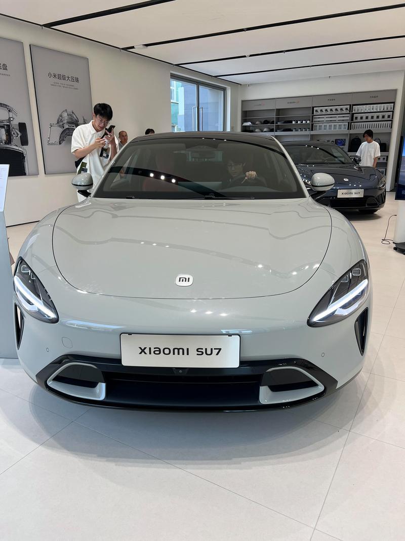 新一代小米SU7的内饰真的很能打！它预计2026年4月上市，这次内饰是...