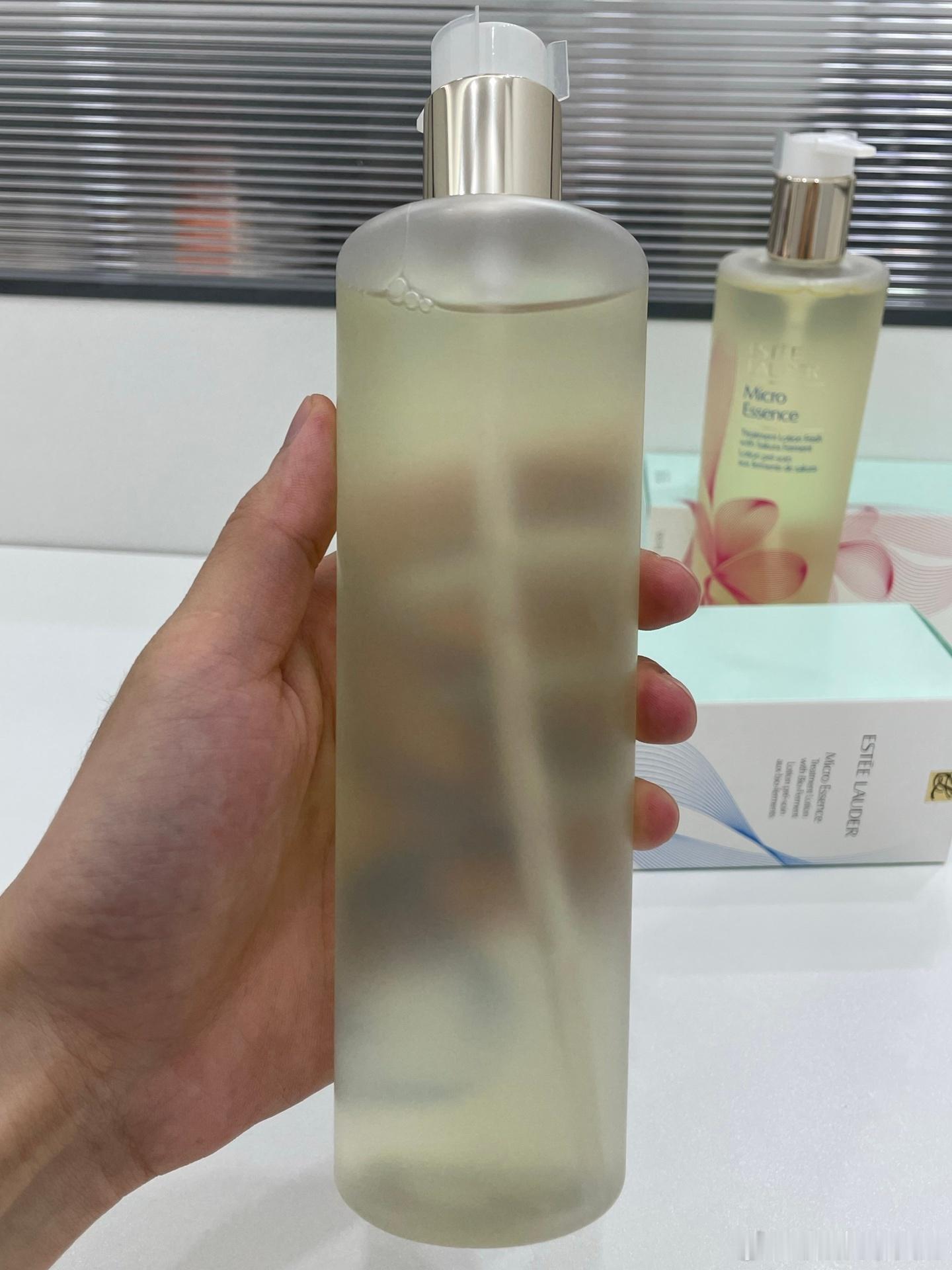【雅诗兰黛原生液｜干皮“心水”】 💙宝子们！如果你是干敏皮，护肤品总...