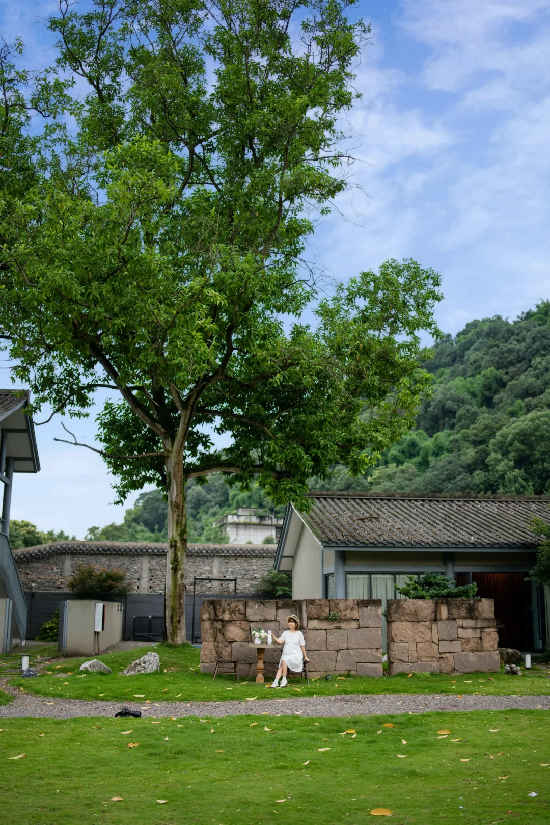 五一四川逆人流旅行攻略，小众目的地乐山