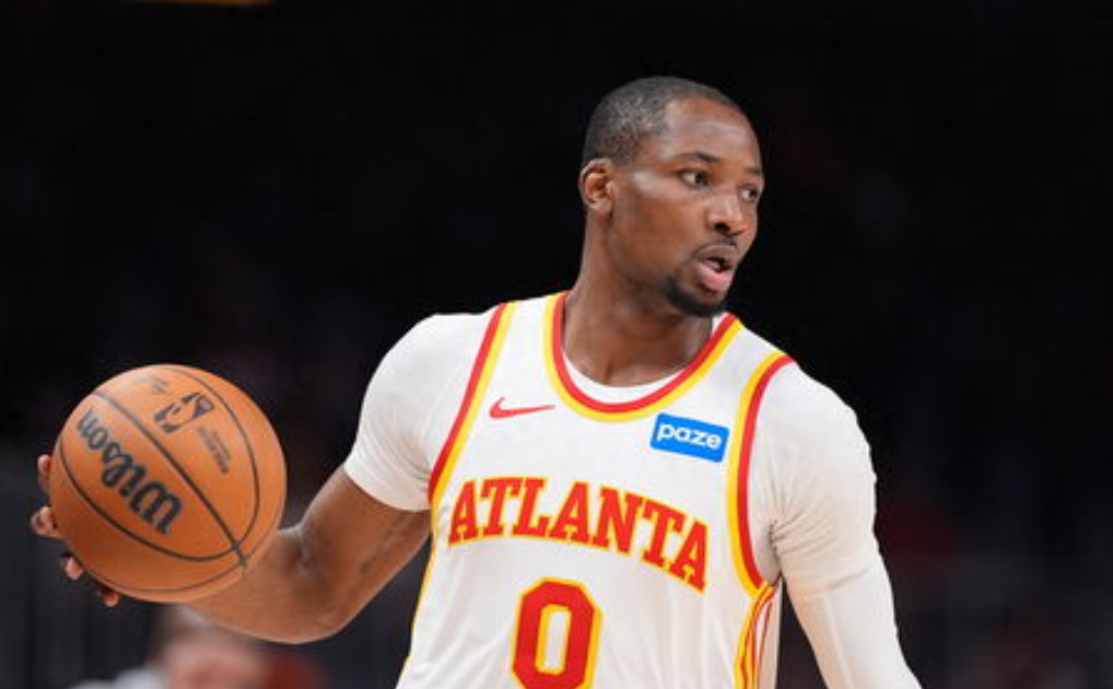 从3000万到650万！库明加是如何一步步“作”美大合同的
提到NBA休赛期的最佳防守球员，库明加称第二恐怕没人敢称第一，这位拥有着历史顶级天赋的锋线悍将，曾是勇士最看好的超级前锋，也曾愿意为他提供均薪3000万的大合同，可他在经纪人的撺掇下拒绝了这份合同，而且去年夏天防了勇士一整个休赛期，如今这样