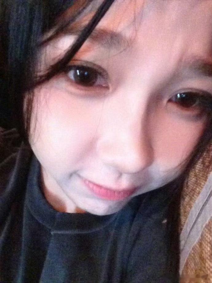 #虞书欣[超话]#  圆圆的 ​