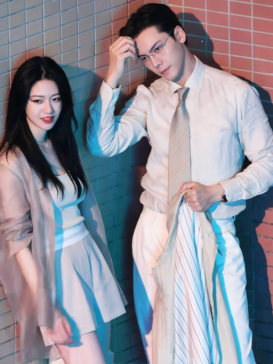 🥹陈伟霆这么权威的脸做的潮牌只要2位数‼️