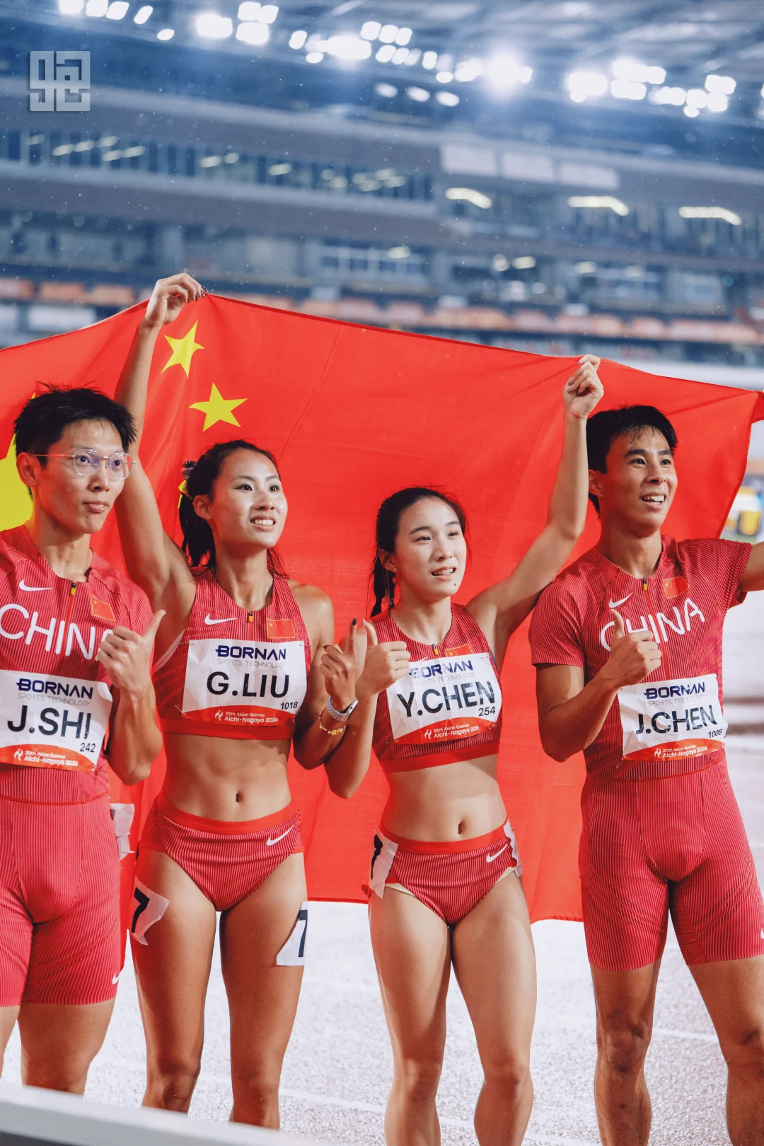 亚运会混合4×100米接力，中国队绝杀泰国队