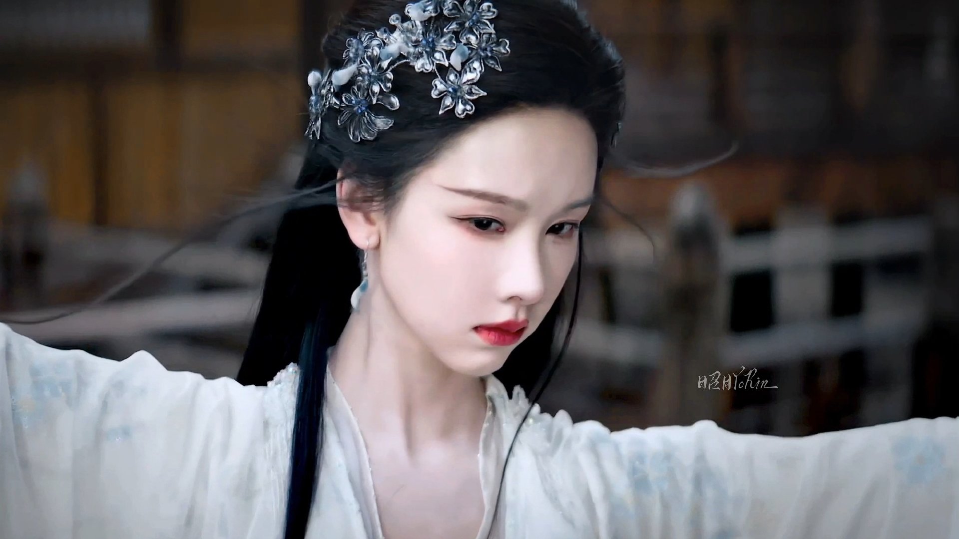▪ 一剑霜寒十四州｜雾妄言
#陈都灵#🐰#陈都灵雾妄言# ​ ​