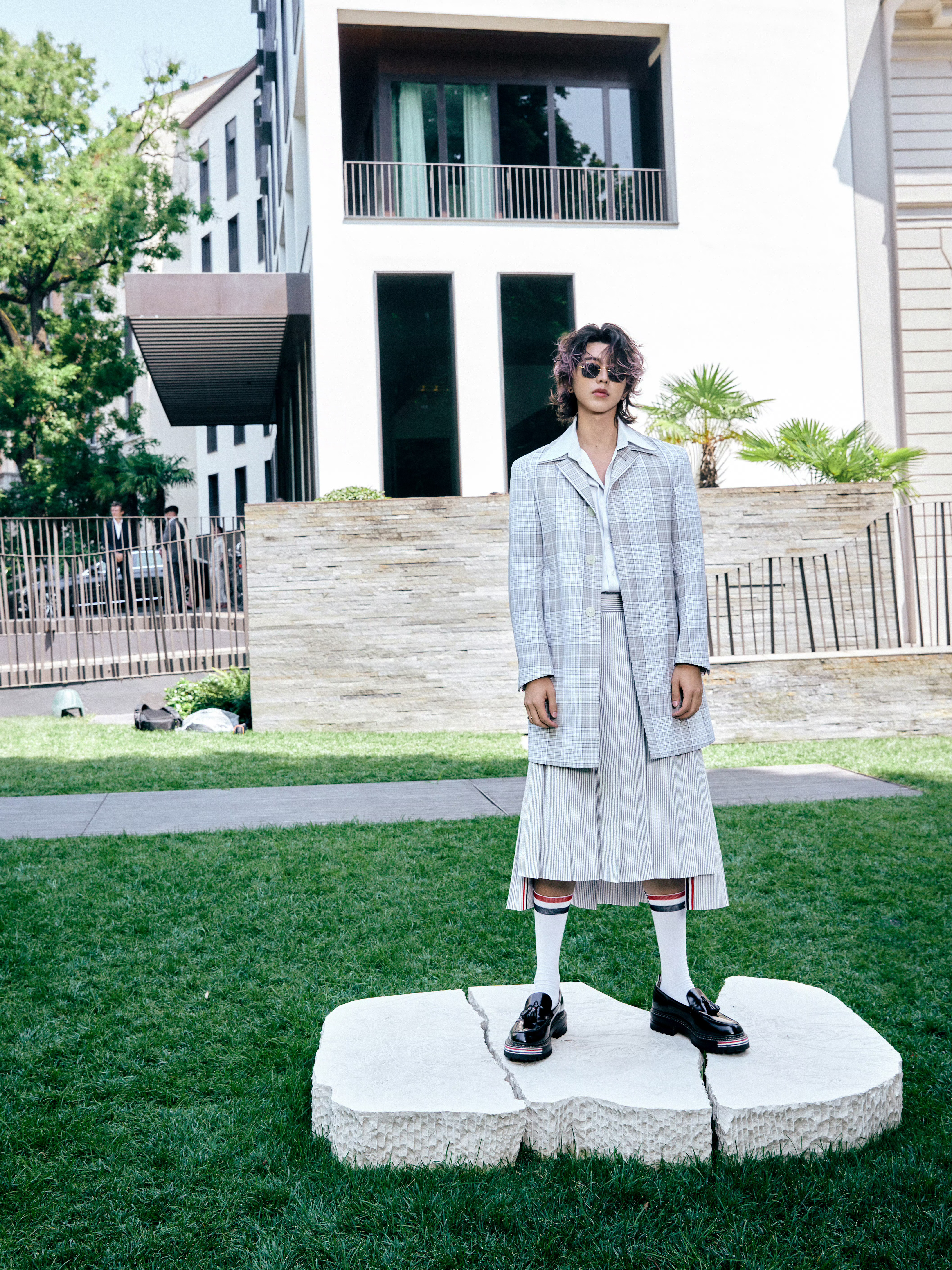 cxk  “在某个不知名的角落许你岁岁平安”   ℳ𝒶𝓀ℯ 𝓎ℴ...