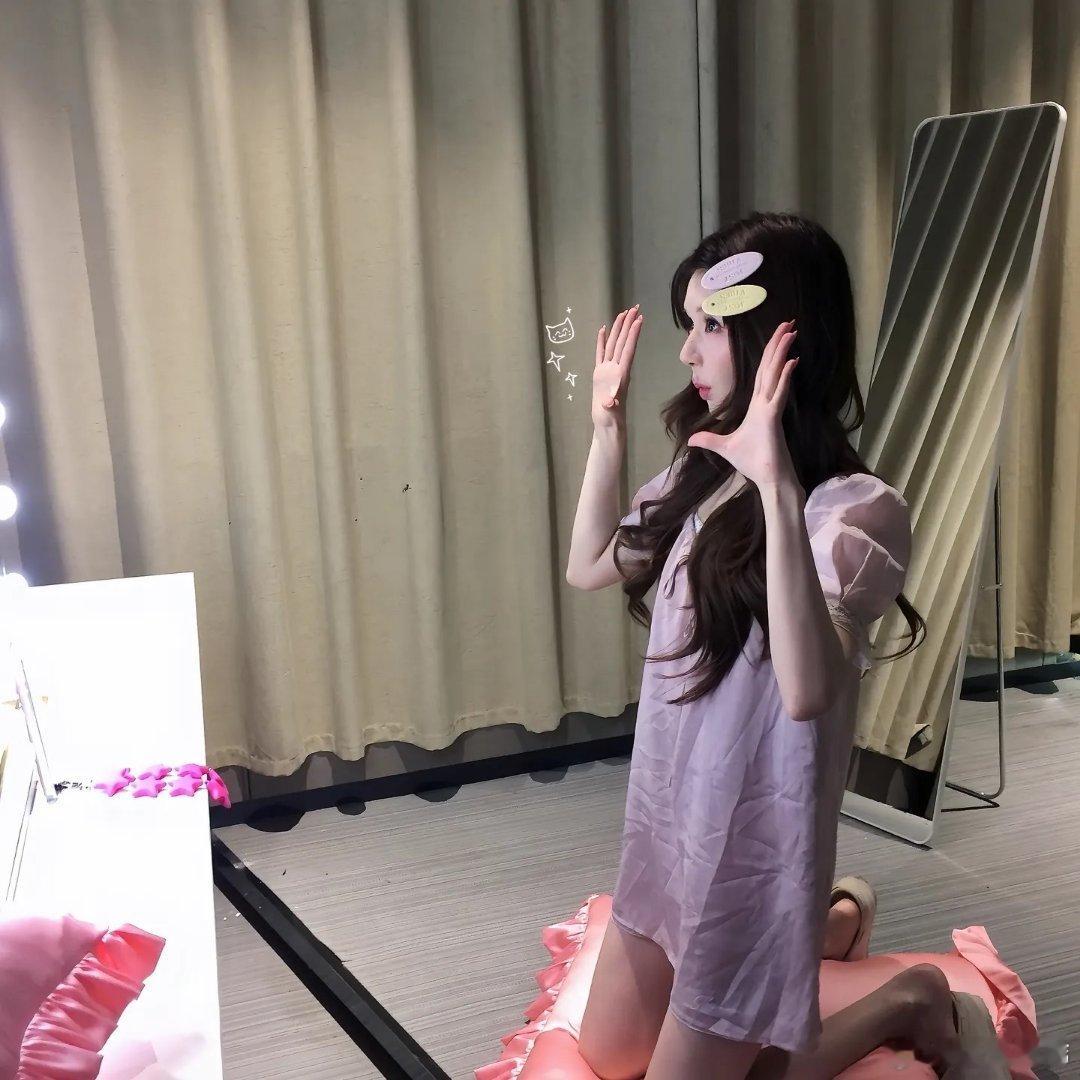 #赵露思[超话]# zls#赵露思许我耀眼#zls#赵露思许妍#

"双向箭头的喜欢是宇宙级别的浪漫" ​