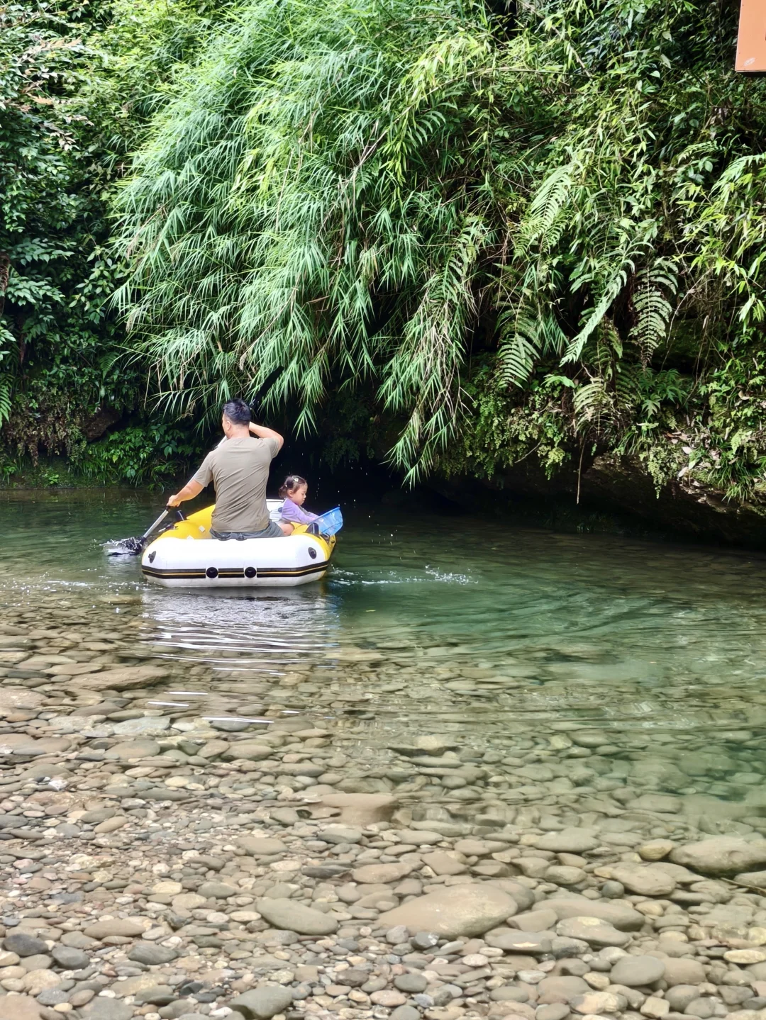 如果王婆岩有段位，这小湾湾玻璃水就是yyds