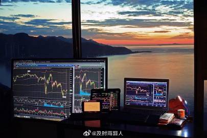 AI算力细分领域大全。<br />光模块<br />一线：中际旭创、新...