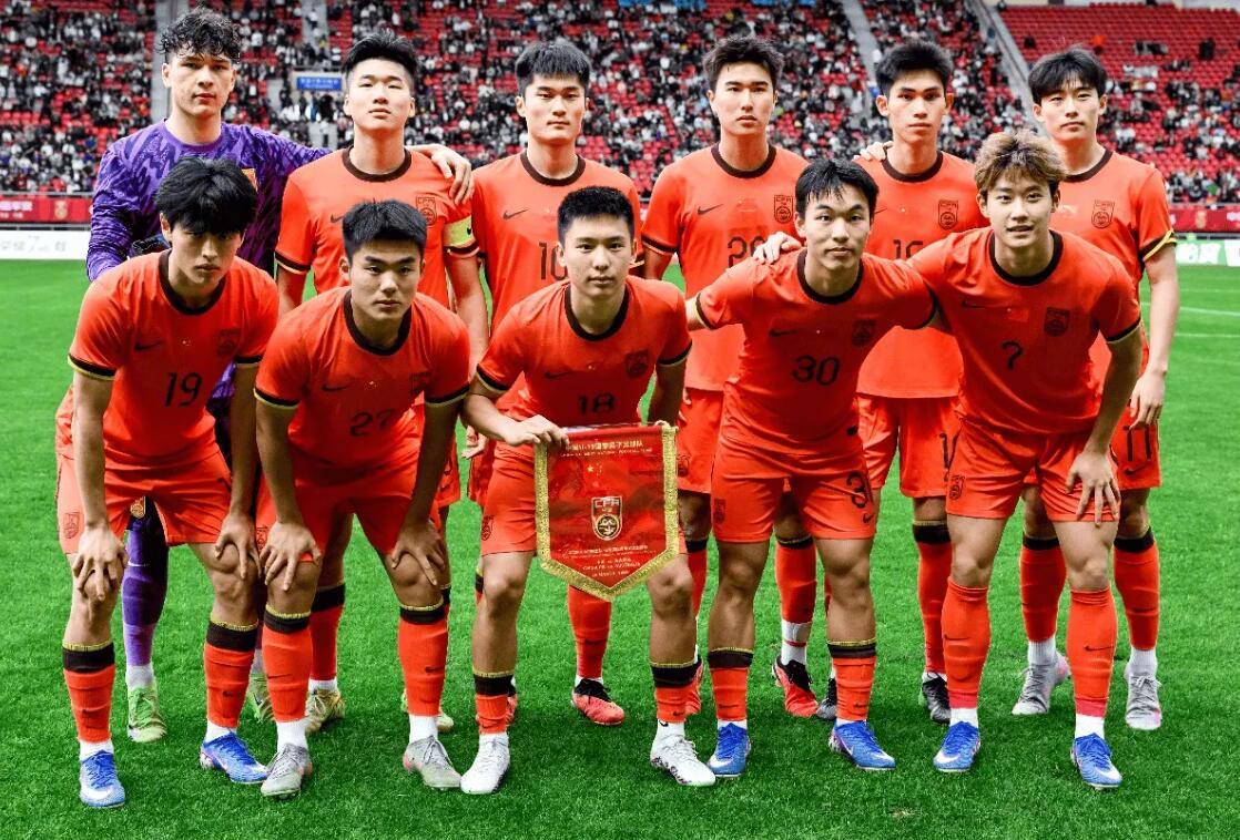 【马德兴：球员因中超耽误土伦杯，想出成绩应保障国字号集训】《体坛周报》...