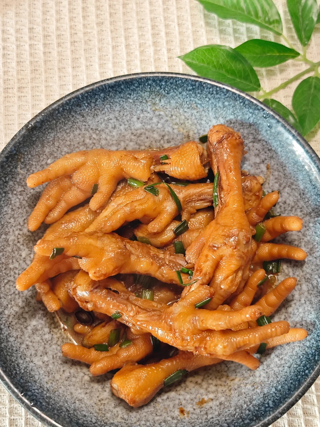 家常快手版【红烧鸡爪】姐们们都去做！