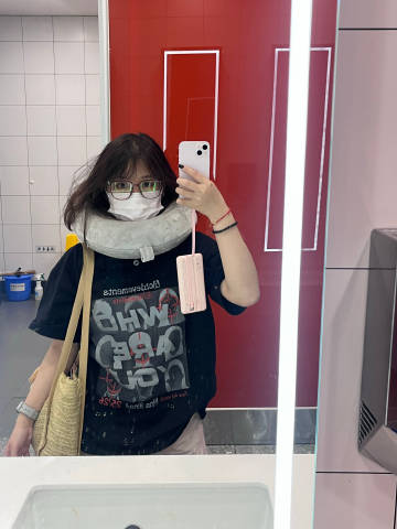 出差北京<br />凌晨十二点半<br />乘坐比亚迪秦网约车<br ...