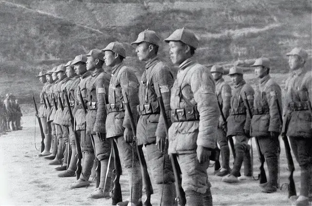 八路军三个师和新四军，哪支部队发展最好？