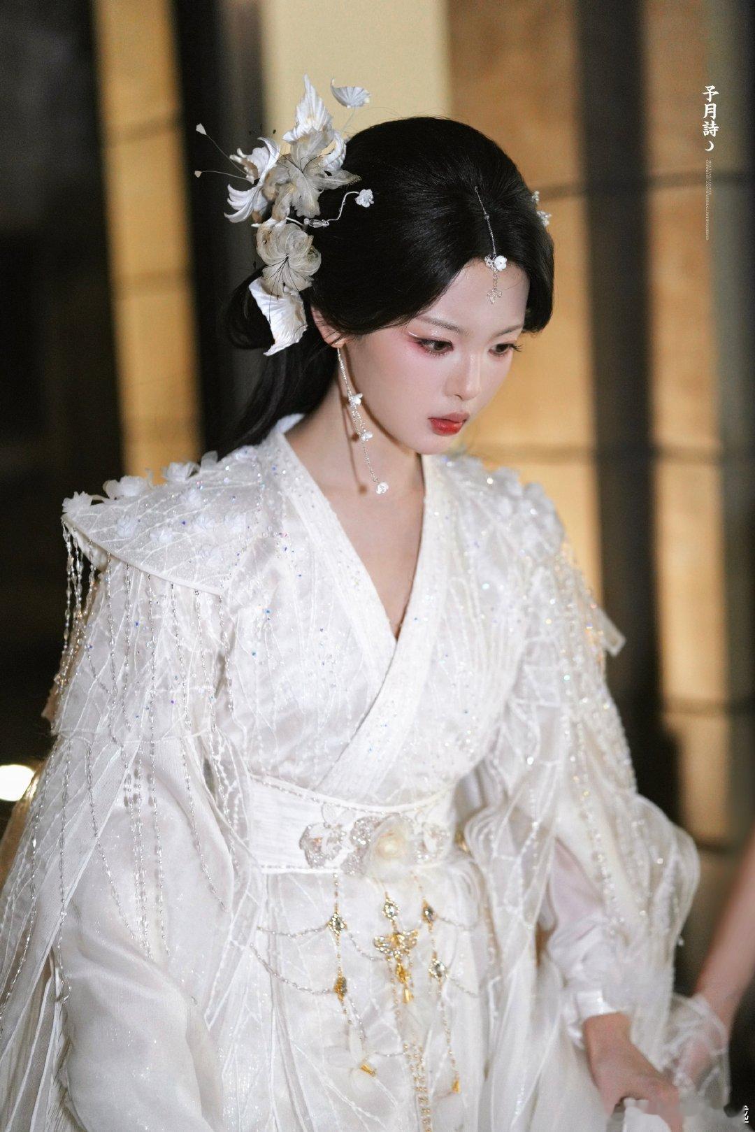 #杨超越[超话]##杨超越客串百妖谱# 太美了吧 是仙女！#杨超越# ​