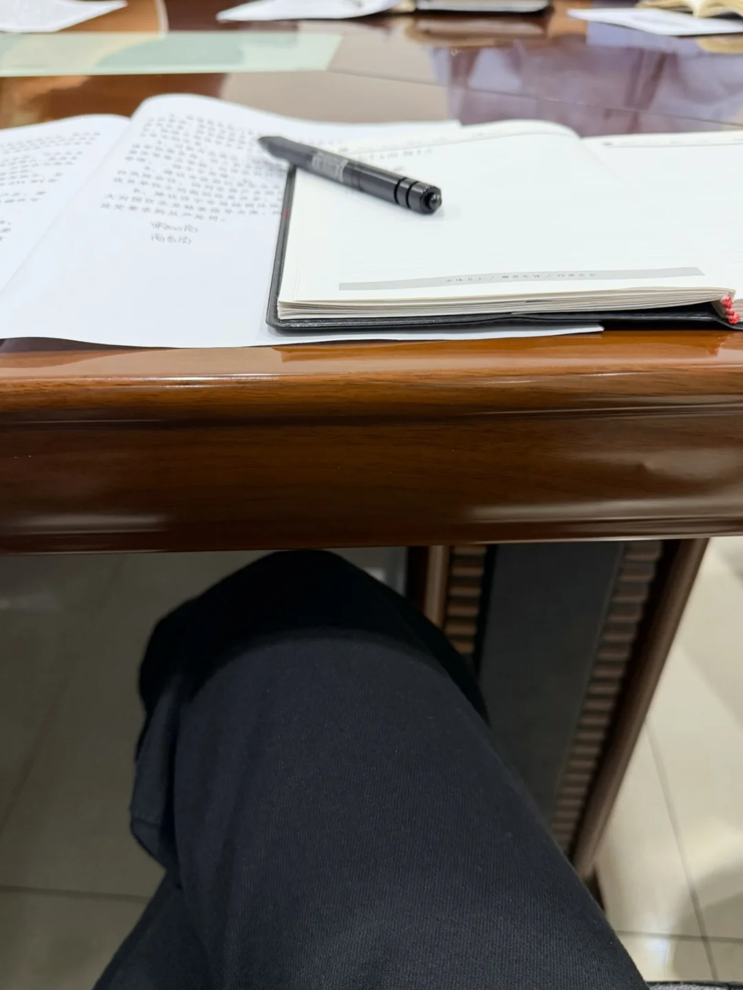 中年清醒：不要和草台班子死磕