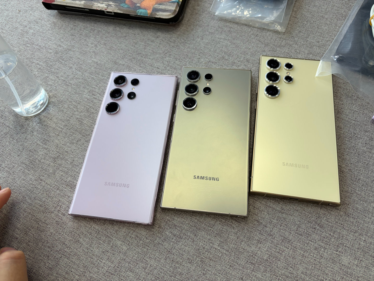 s24Ultra 256和512G 3K多
s23Ultra 512G 只换了外屏和电池 特价出 要的来  ​