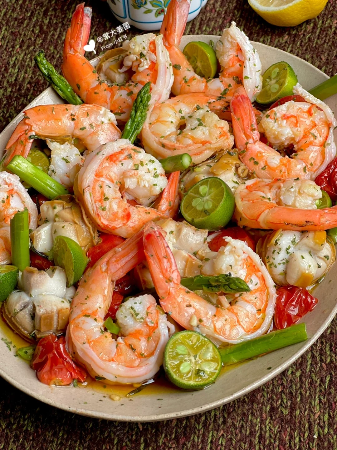 🇹🇭泰式柠香菌菇大虾沙拉🍤 🥗巨巨巨鲜甜！