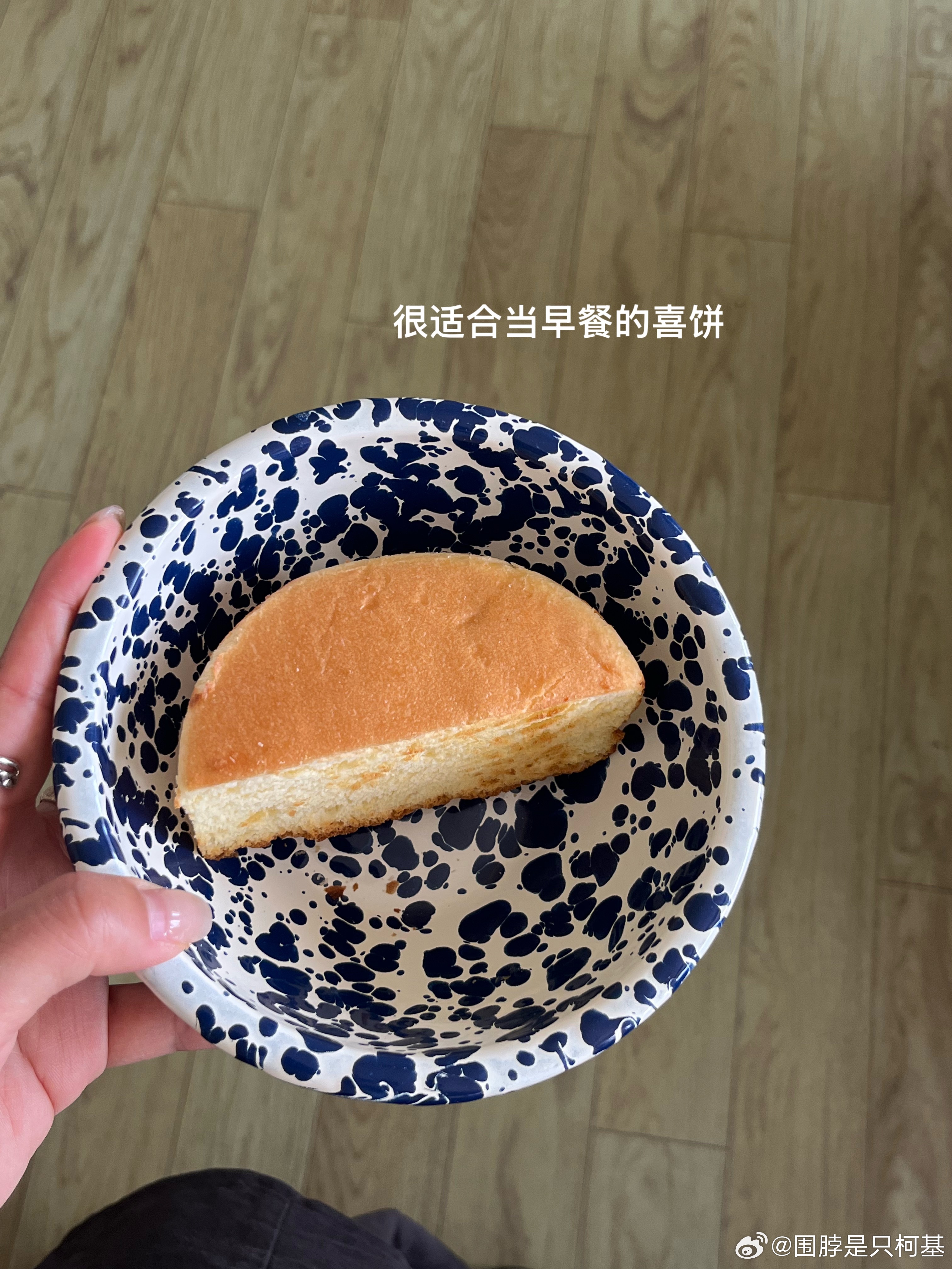 年龄越大对食物的包容性越强这几天就疯狂的想吃点咸口的粽子，比如蛋黄鲜肉...