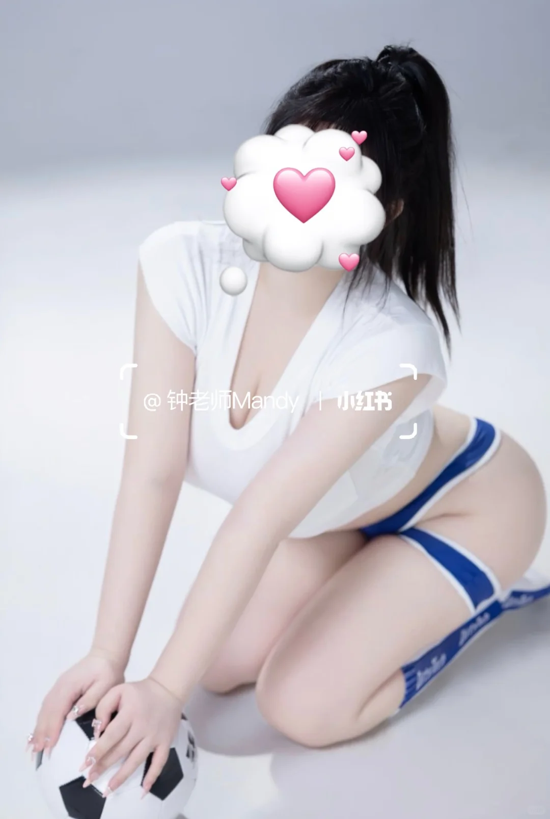 拉拉队美女来咯～