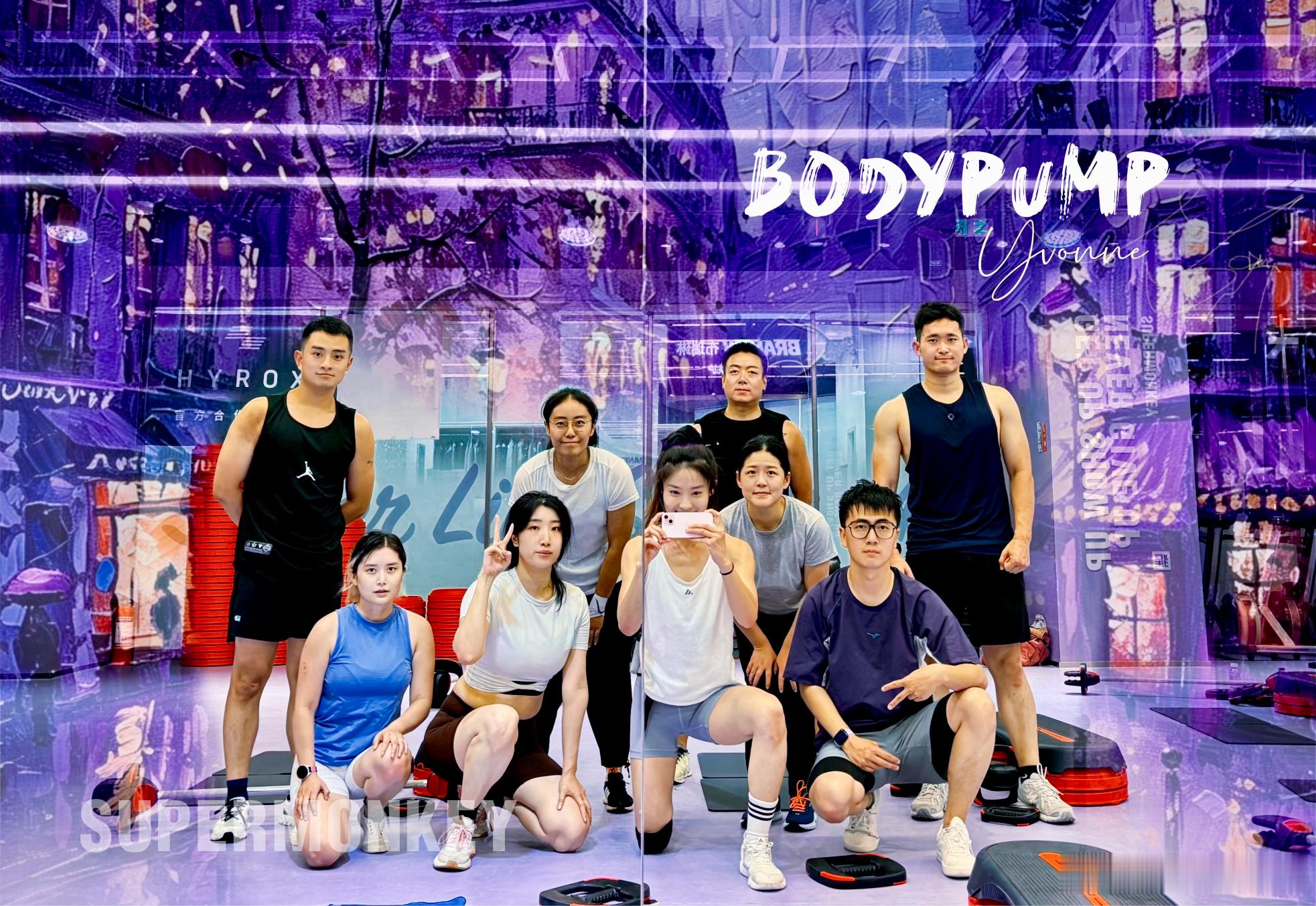 今天举杠铃日​​​