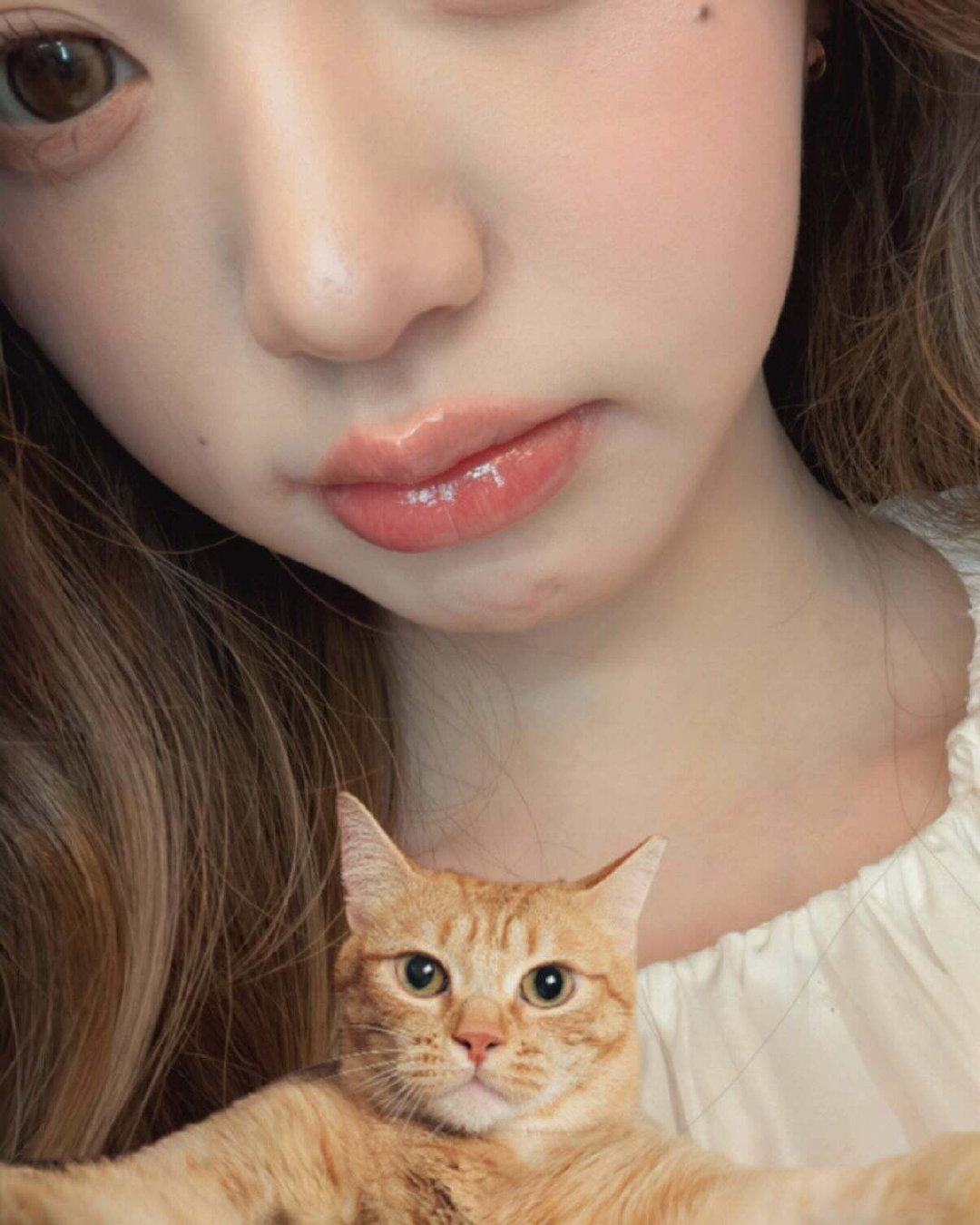 张元英真的是全世界第一可爱 ​