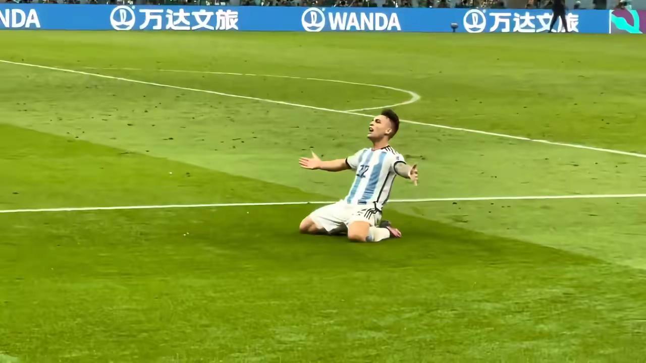 24年美洲杯和26年世界杯，劳塔罗诠释了什么叫伟大的救赎之路