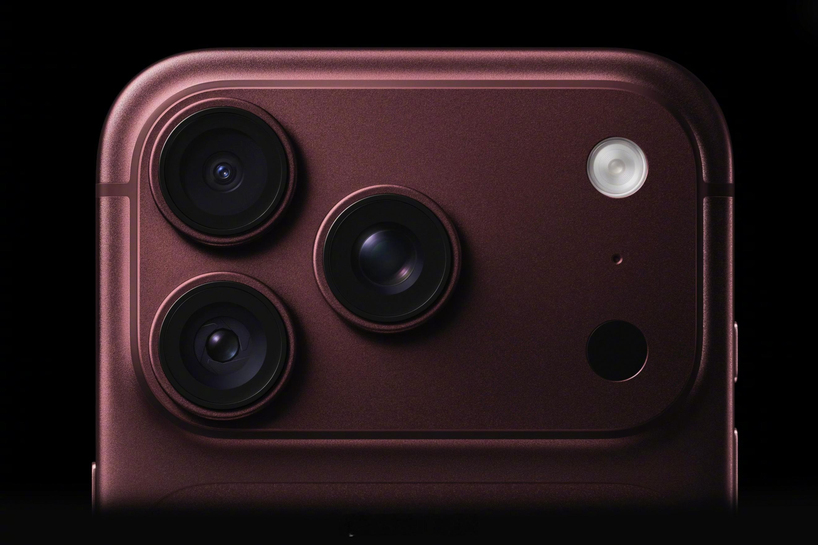 iPhone18 Pro的主摄可变光圈，内部是电磁驱动结构，靠磁力来控制超薄光圈叶片开合。

所以确实不建议把手机靠近强磁铁。外来磁场会干扰光圈的电磁驱动，有可能造成光圈开合异常，拍摄时进光量不稳，影响成像。

光圈叶片本身极薄，持续受到外部磁力干扰，还可能影响内部机械结构咬合，严重时会卡住光圈 ​