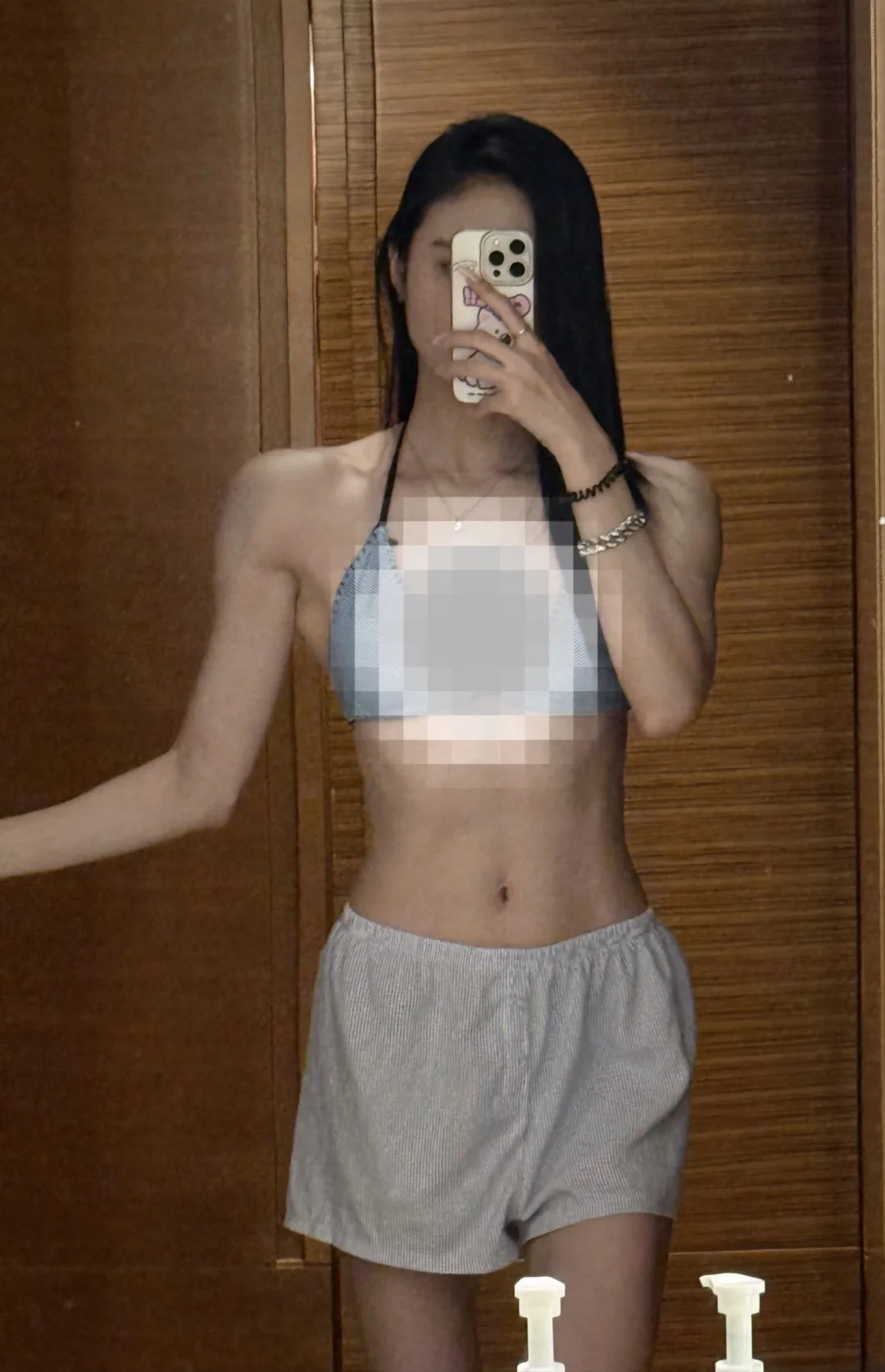 无所谓，反正这种体脂，一辈子也没几回了
